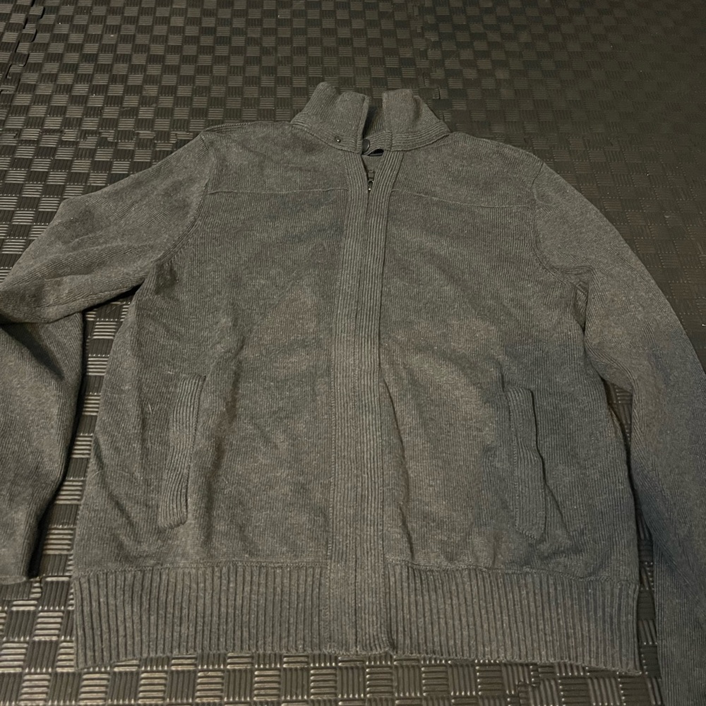 Banana republic zip up sweater